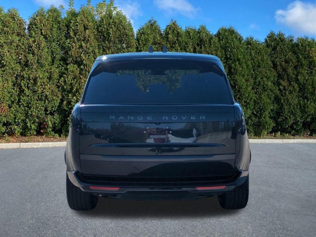Certified 2025 Land Rover Range Rover SE AWD/4WD image 5