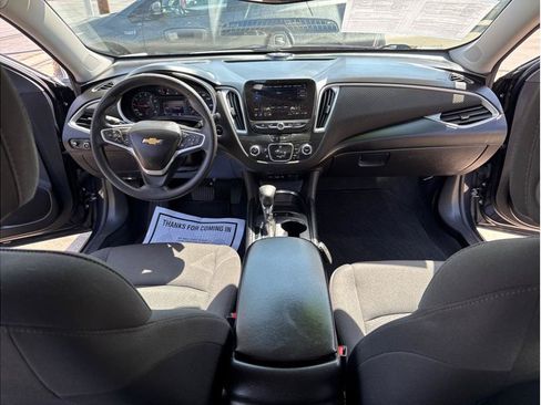 Used 2022 Chevrolet Malibu LS w/ Driver Confidence Package II FWD image 11