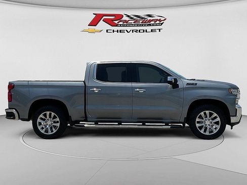 Used 2021 Chevrolet Silverado 1500 LTZ w/ LTZ Premium Package AWD/4WD image 6