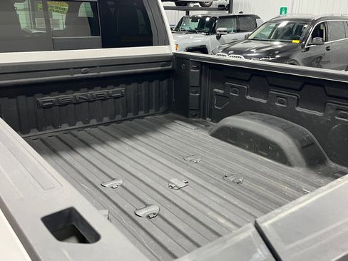 Used 2024 GMC Sierra 2500 Denali Ultimate w/ Max Trailering Package image 5