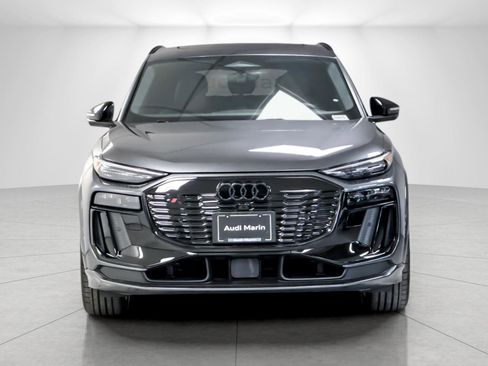 New 2027 Audi SQ6 e-tron Premium Plus image 8