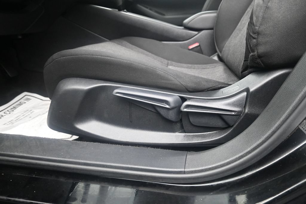 Used 2025 Honda Accord LX image 18