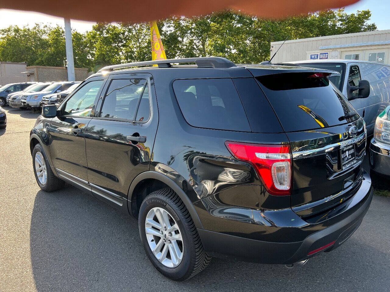 Used 2015 Ford Explorer 4WD image 8