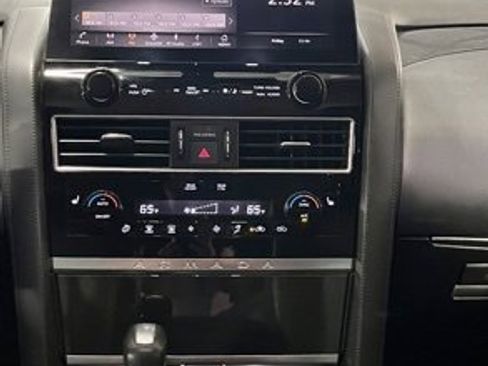 Used 2022 Nissan Armada SV image 26