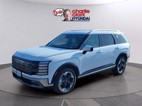 New 2026 Hyundai Palisade Limited FWD image 1