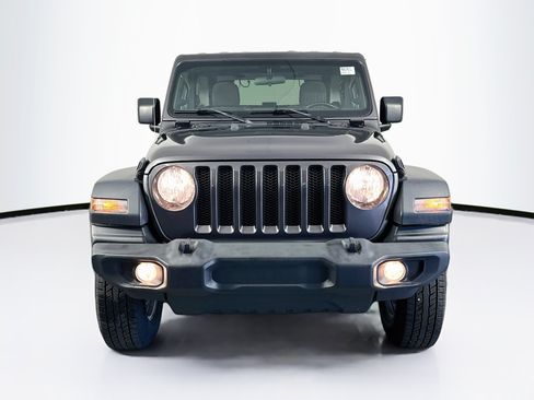 Used 2021 Jeep Wrangler Sport AWD/4WD image 2