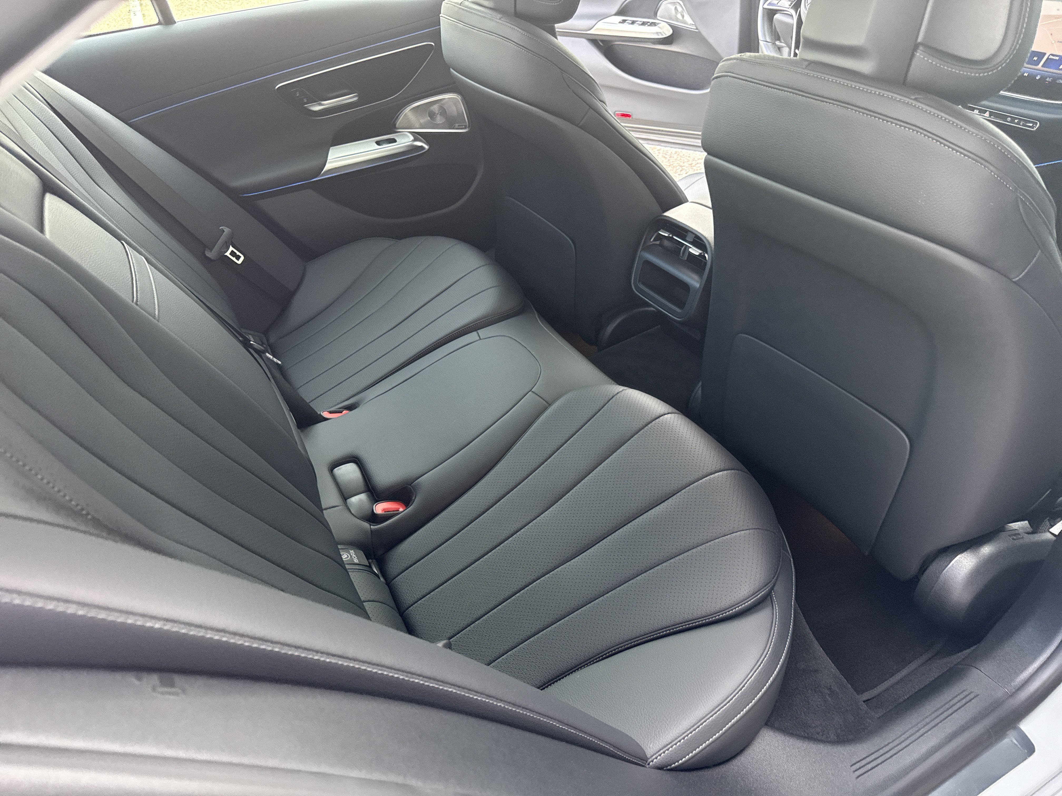 Certified 2024 Mercedes-Benz E 350 4MATIC Sedan image 14