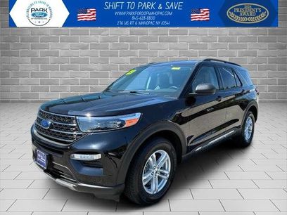 Certified 2023 Ford Explorer XLT w/ Equipment Group 202A