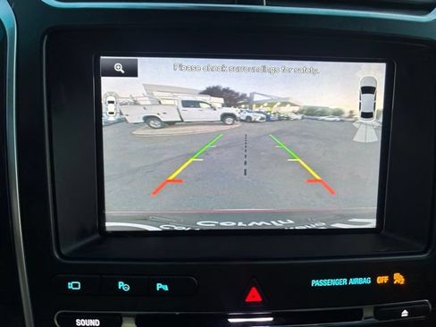 Used 2016 Ford Explorer Platinum AWD/4WD image 26