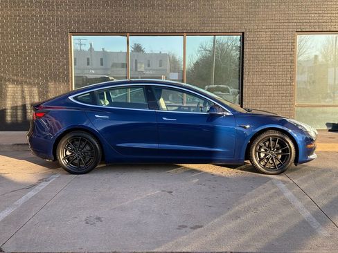 Used 2020 Tesla Model 3 Long Range image 12
