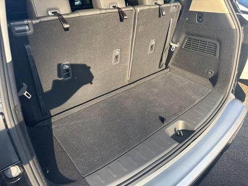 Used 2022 Nissan Pathfinder SL image 8