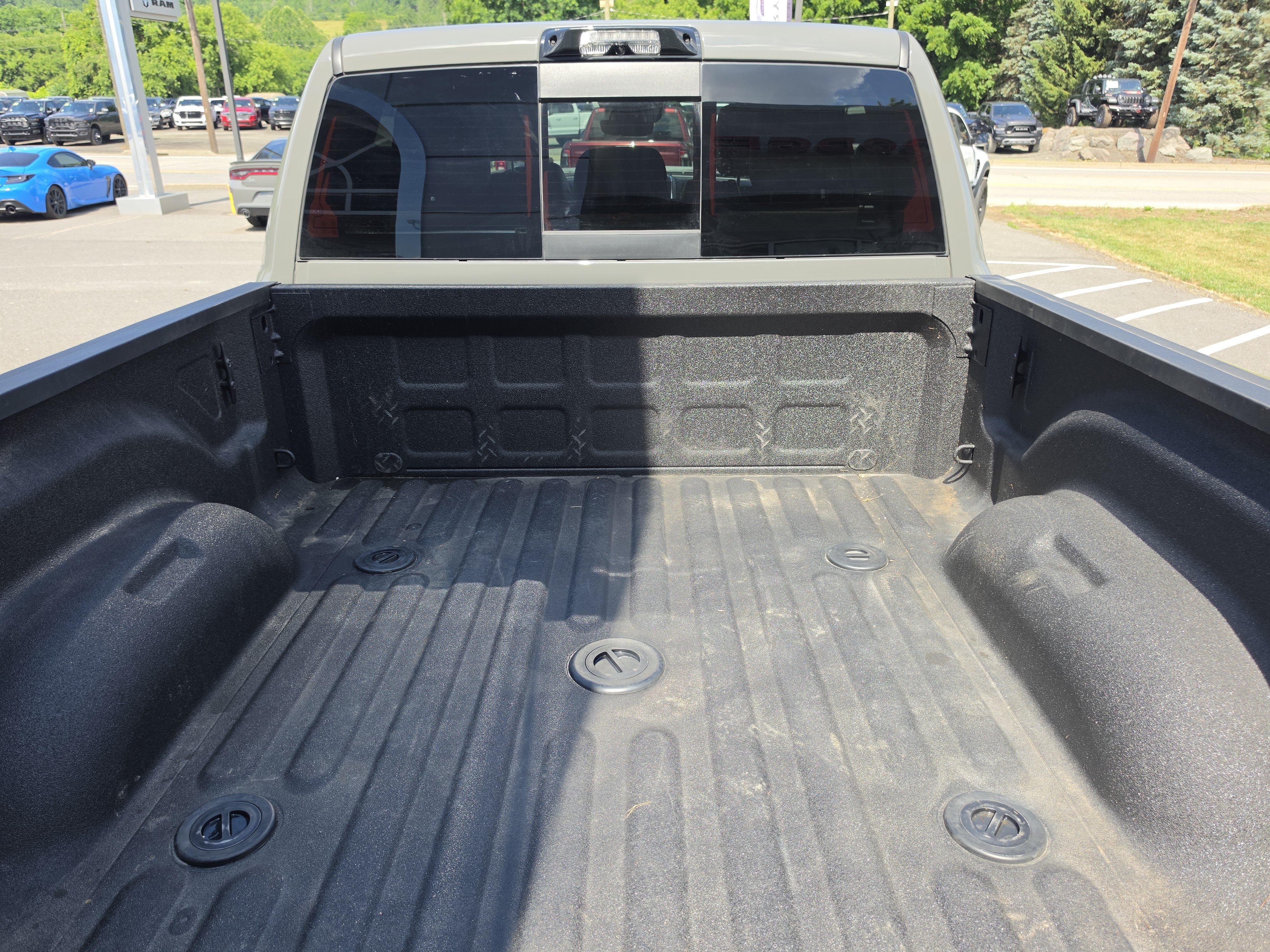 Used 2026 RAM 3500 Laramie AWD/4WD image 5