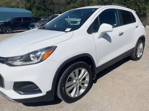 Used 2018 Chevrolet Trax Premier w/ LPO, Protection Package image 4