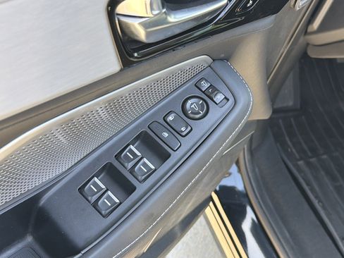 Certified 2023 Acura MDX FWD w/ Technology Package image 15