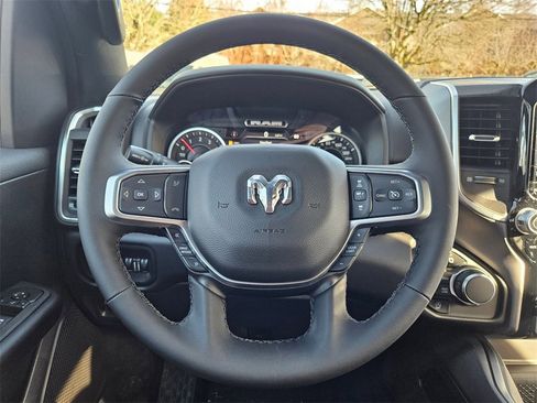 New 2026 RAM 1500 4x4 Crew Cab image 23