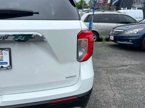 Used 2020 Ford Explorer Limited RWD image 9