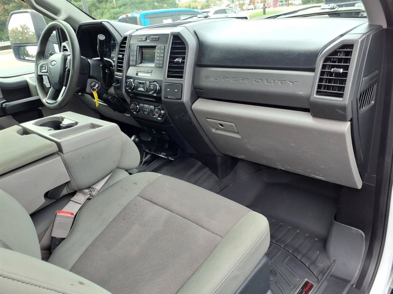 Used 2018 Ford F450 XL w/ Power Equipment Group AWD/4WD image 11