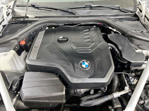 Used 2022 BMW Z4 sDrive30i w/ Driving Assistance Package image 27
