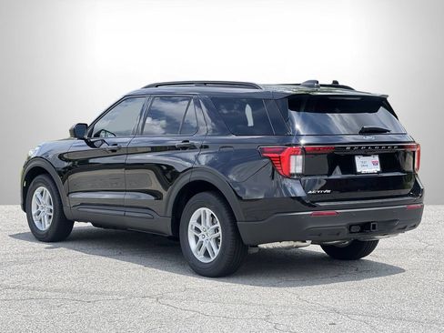 New 2026 Ford Explorer Active RWD image 21