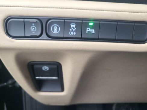 Used 2023 Acura MDX SH-AWD w/ Technology Package image 22