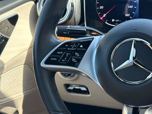 Used 2023 Mercedes-Benz C 300 Sedan w/ Exclusive Trim Package image 15