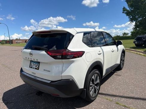 Used 2021 Nissan Rogue SV AWD/4WD image 9