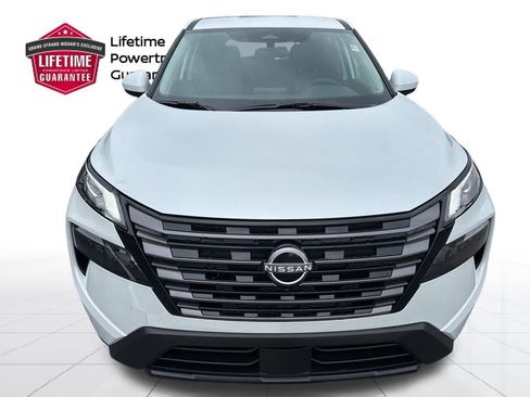 New 2026 Nissan Rogue SV FWD image 2