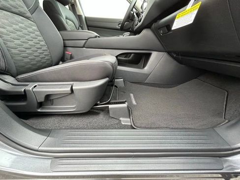 New 2026 Nissan Pathfinder SV AWD/4WD image 29