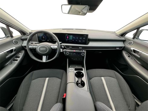 New 2025 Hyundai Sonata SEL FWD image 13