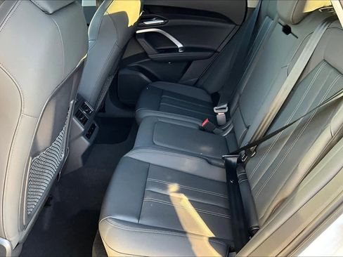 New 2025 Audi Q5 Premium Plus image 19