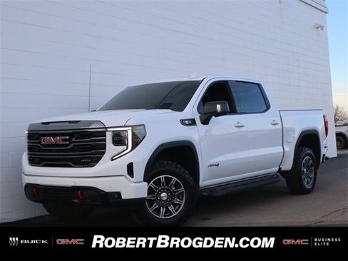 Used 2024 GMC Sierra 1500 AT4 w/ Technology Package image 1