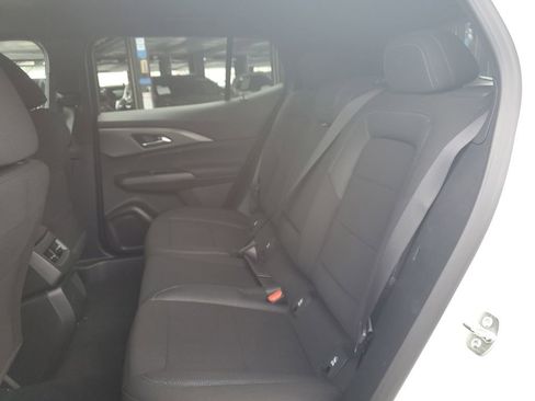 New 2026 Chevrolet Equinox EV LT image 12