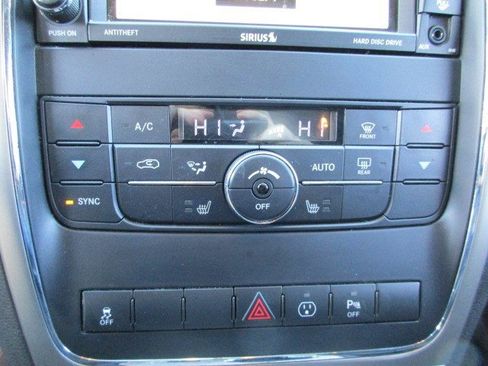 Used 2013 Jeep Grand Cherokee Laredo image 27