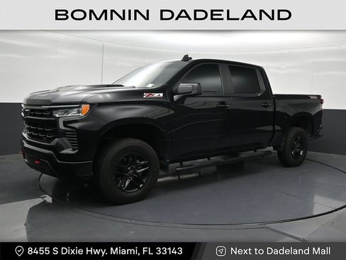 Used 2022 Chevrolet Silverado 1500 LT Trail Boss AWD/4WD image 1