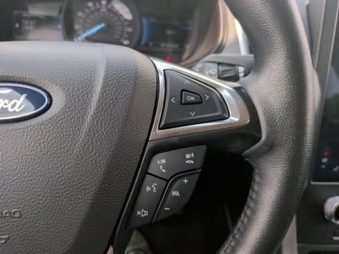 Used 2024 Ford Edge SEL AWD/4WD image 14