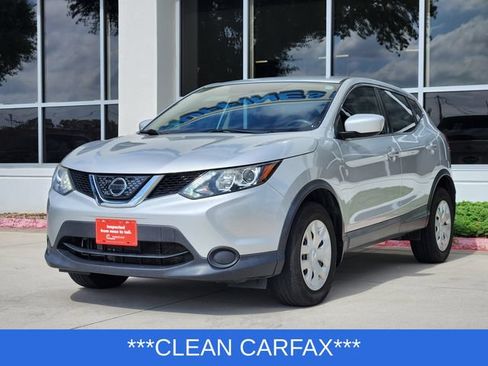 Used 2018 Nissan Rogue Sport S AWD/4WD image 3