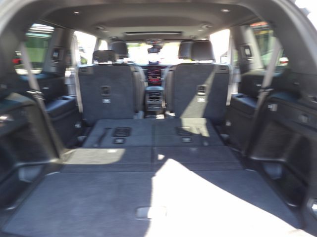 Used 2023 Jeep Grand Cherokee L Laredo AWD/4WD image 31
