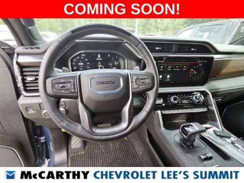 Used 2026 GMC Sierra 1500 Denali Ultimate AWD/4WD image 7