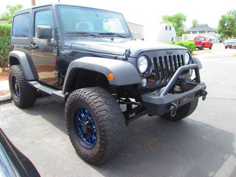 Used 2016 Jeep Wrangler Sport AWD/4WD image 1