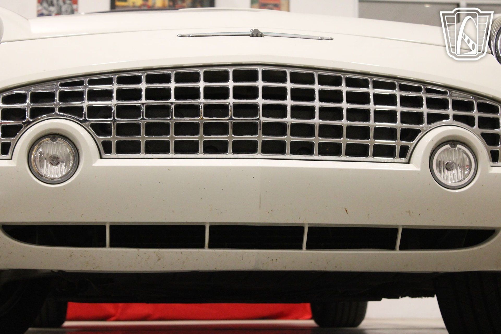 Used 2002 Ford Thunderbird RWD image 21