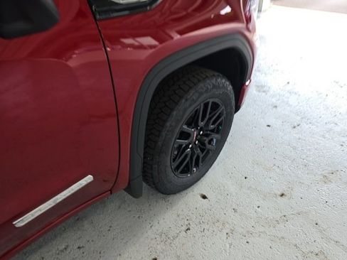 New 2024 GMC Sierra 1500 Elevation image 16