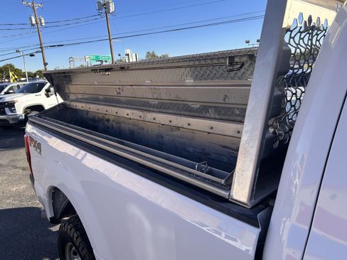 Used 2019 Ford F250 XL w/ Power Equipment Group image 20