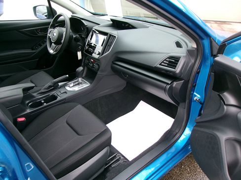 Used 2022 Subaru Impreza 2.0i w/ Popular Package #3 image 9