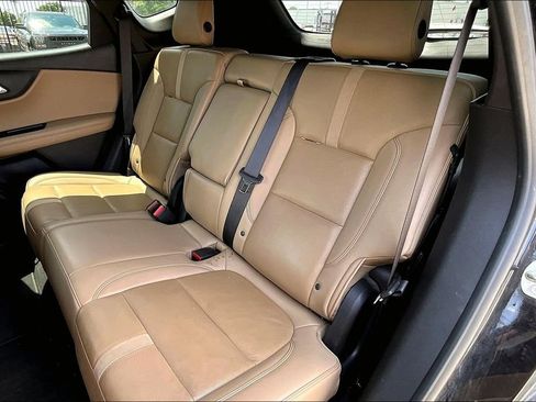 Used 2019 Chevrolet Blazer Premier w/ Sun and Wheels Package FWD image 31