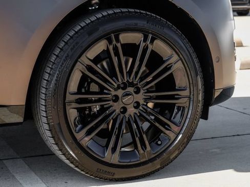 New 2026 Land Rover Range Rover SE AWD/4WD image 72