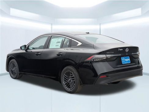 New 2026 Nissan Sentra SV image 4