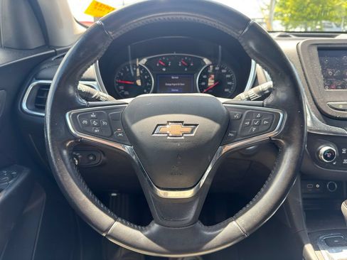 Used 2020 Chevrolet Equinox LT AWD/4WD image 10
