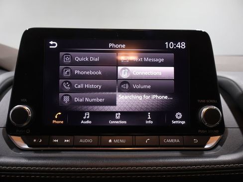 Used 2022 Nissan Rogue S image 25