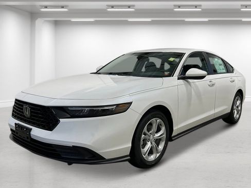 New 2025 Honda Accord LX image 7