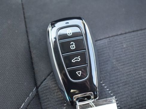 Used 2022 Ford EcoSport SE w/ SE Convenience Package AWD/4WD image 27